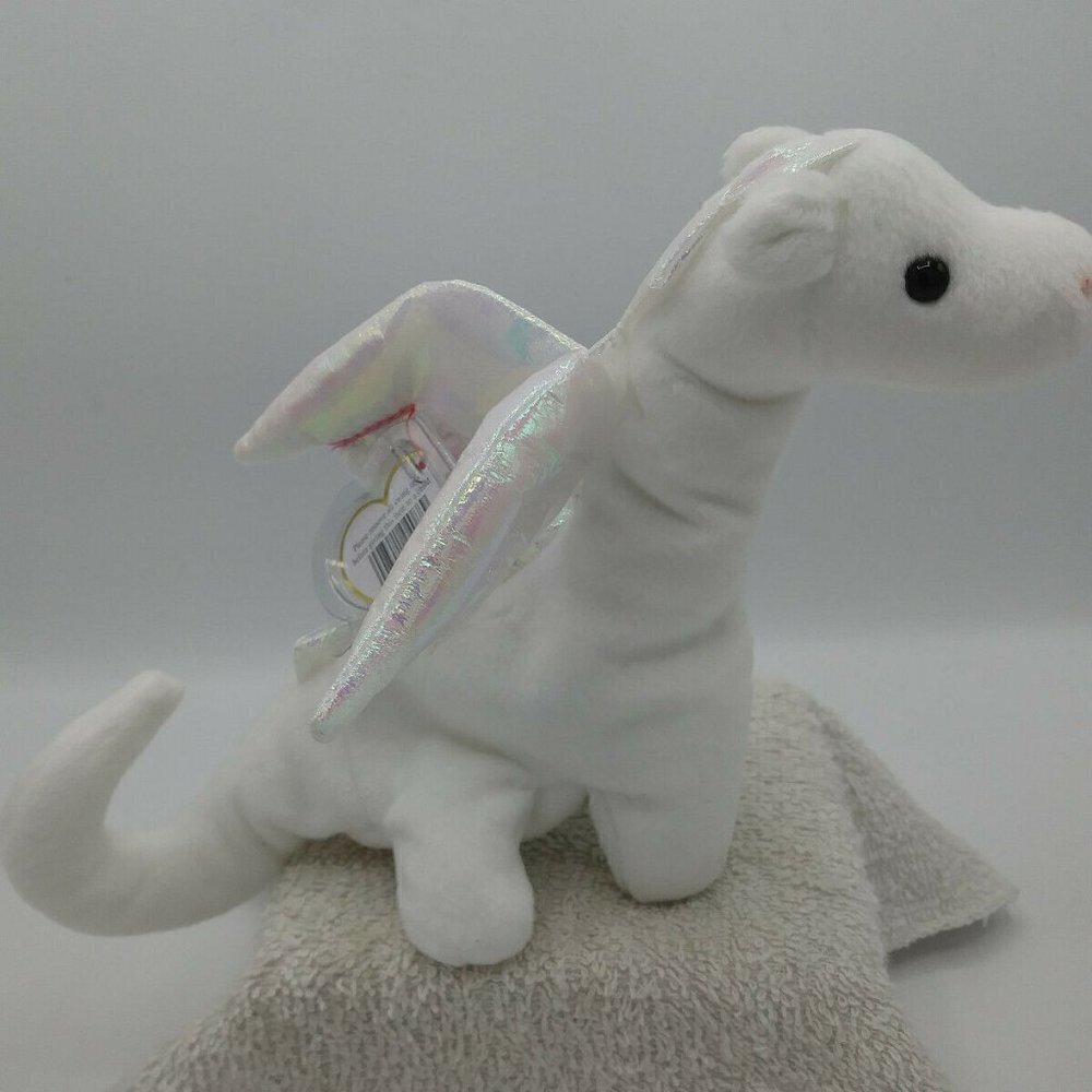 Vintage #4088 1995 TY Magic the White Dragon Wings Hand & Tush Tags Retired EUC - Picture 8 of 12